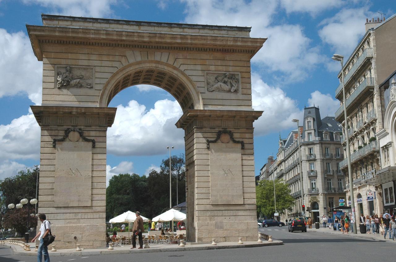 Ibis Budget Dijon Apollinaire Hotel